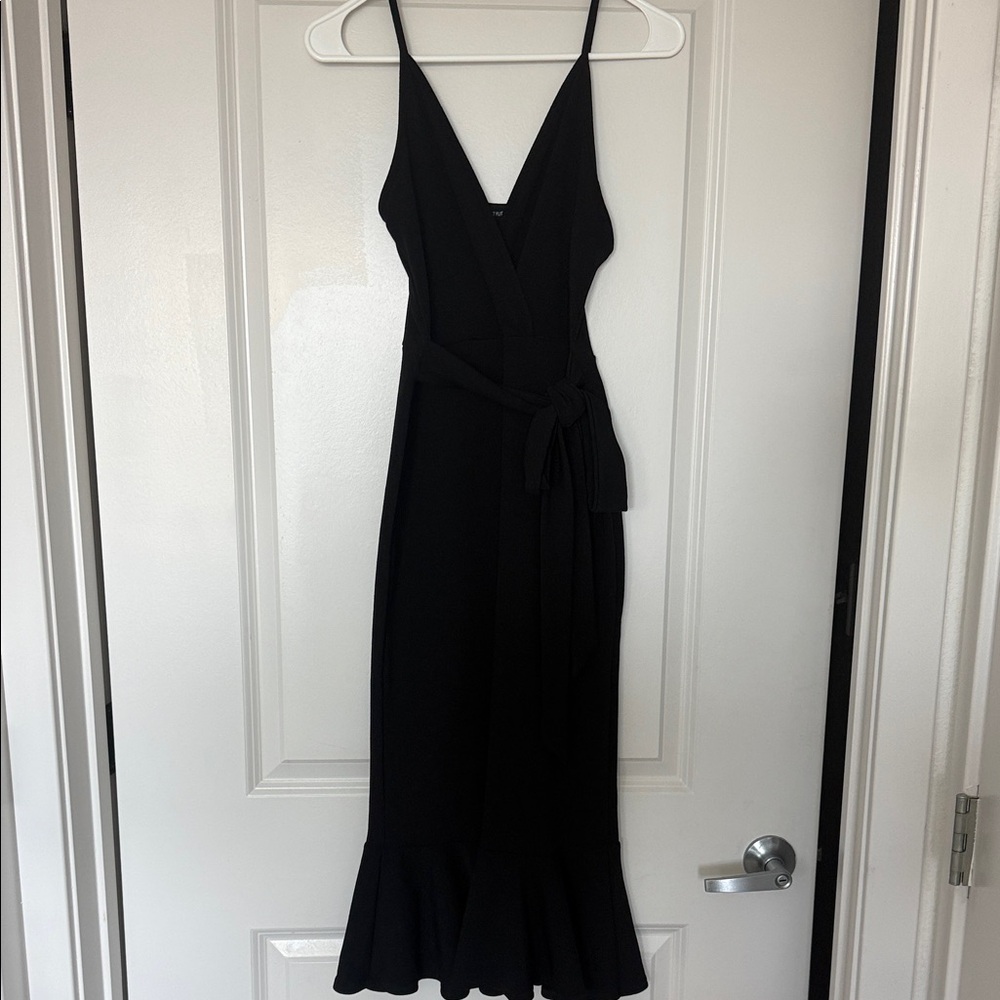 Elegant Black ribbon Dress